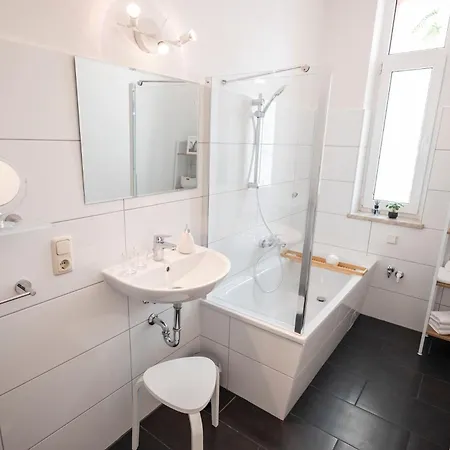 Loh9 - Im Citycenter - Parkplatz - Wlan - Aufzug Chemnitz